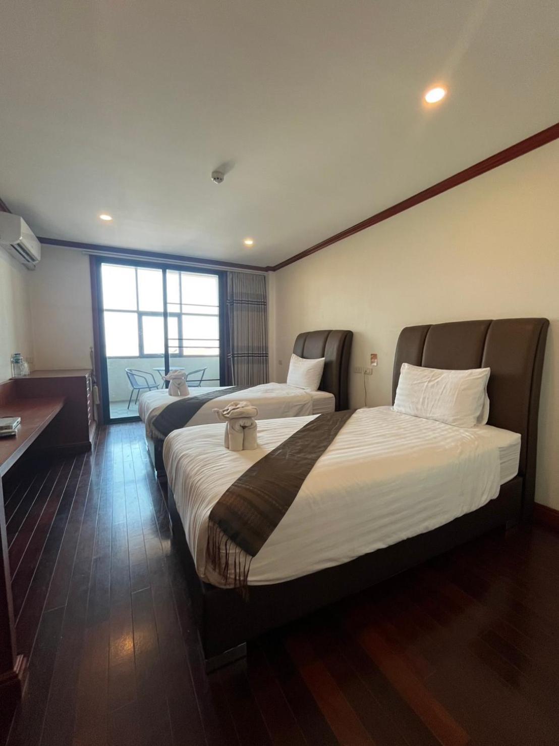 Nakhone Champa Hotel Pakse Dış mekan fotoğraf