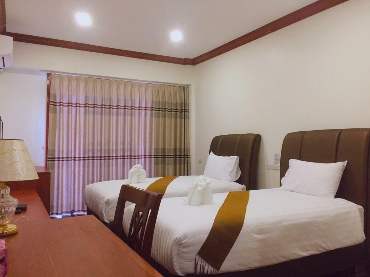 Nakhone Champa Hotel Pakse Dış mekan fotoğraf